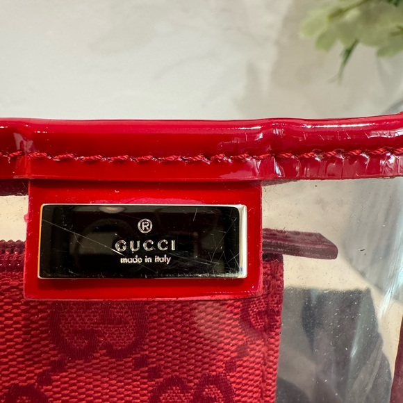 GUCCI Vinyl & Canvas Pouch Duo - Picture 13 of 17